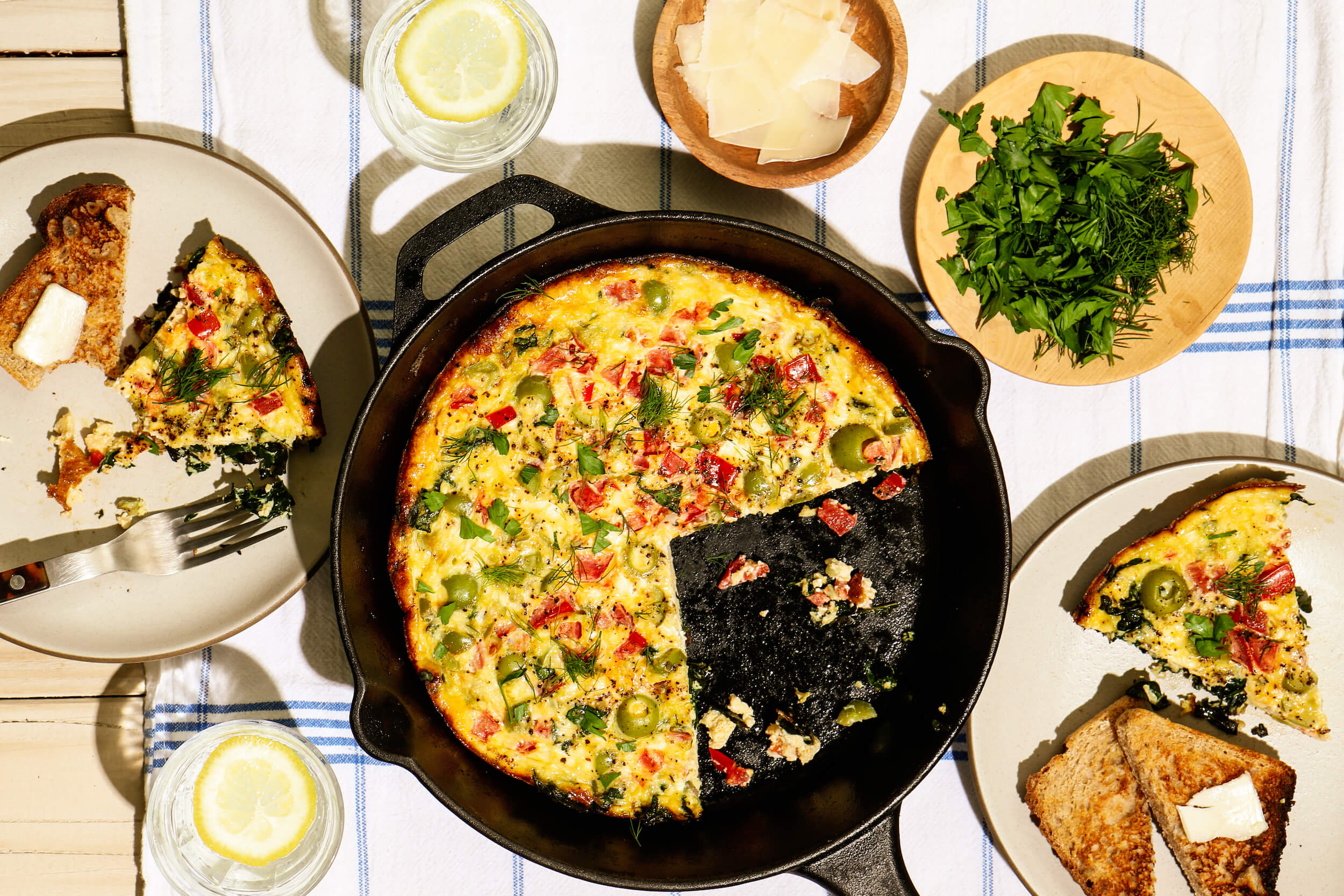 https://earthincolor.co/wp-content/uploads/2023/08/Frittata1_3x2.jpg