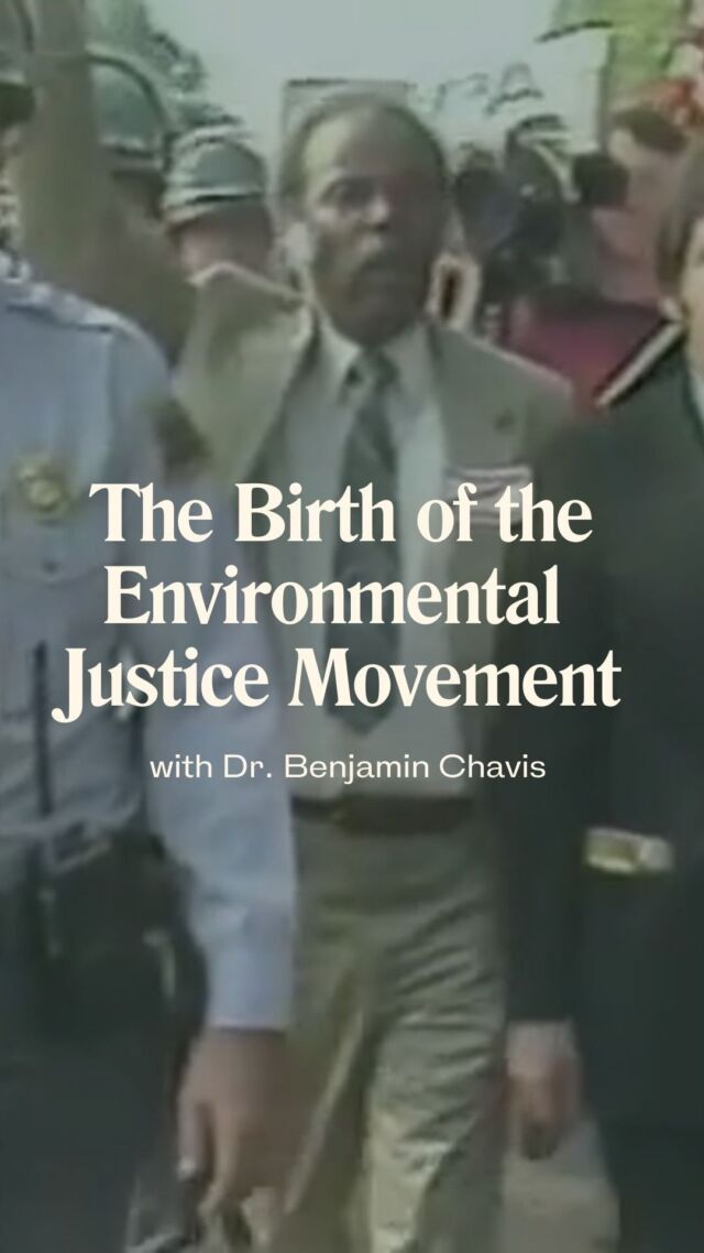 Did you know the environmental justice movement began with a protest against the state dumping toxic waste near the water supply of the predominantly Black town of Afton, North Carolina? When Dr. Benjamin Chavis (@drbenchavisjr) joined the demonstration, he had no idea that the arrest of him and over 500 other protesters that day would be the catalyst for a new movement against environmental racism and injustice.Read “Fighting for Warrenton: The Birth of the Environmental Justice Movement” at www.earthincolor.co for Dr. Chavis’ full story ✊🏾🌱🙅🏾☢️